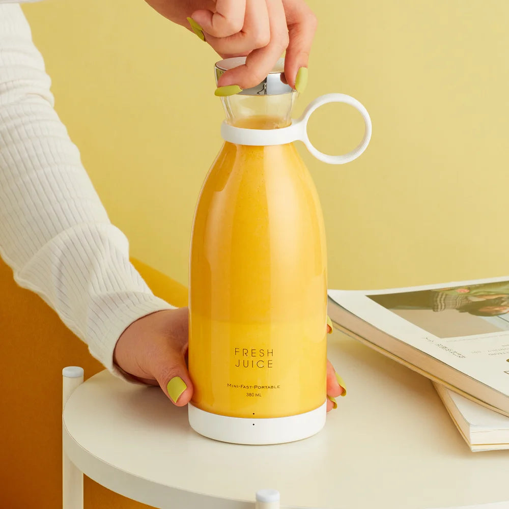 Fresh Juice Portable Blender by DEVAN