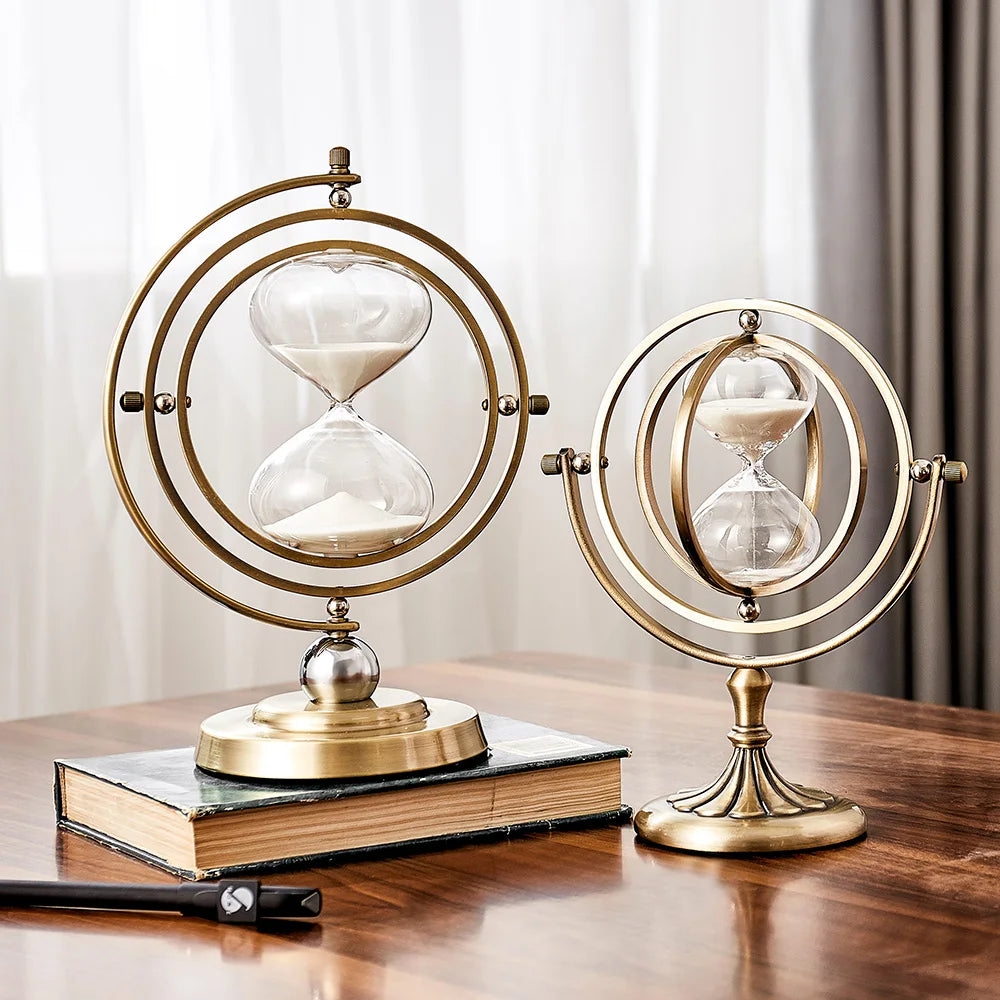 DaVinci Modern Hourglass