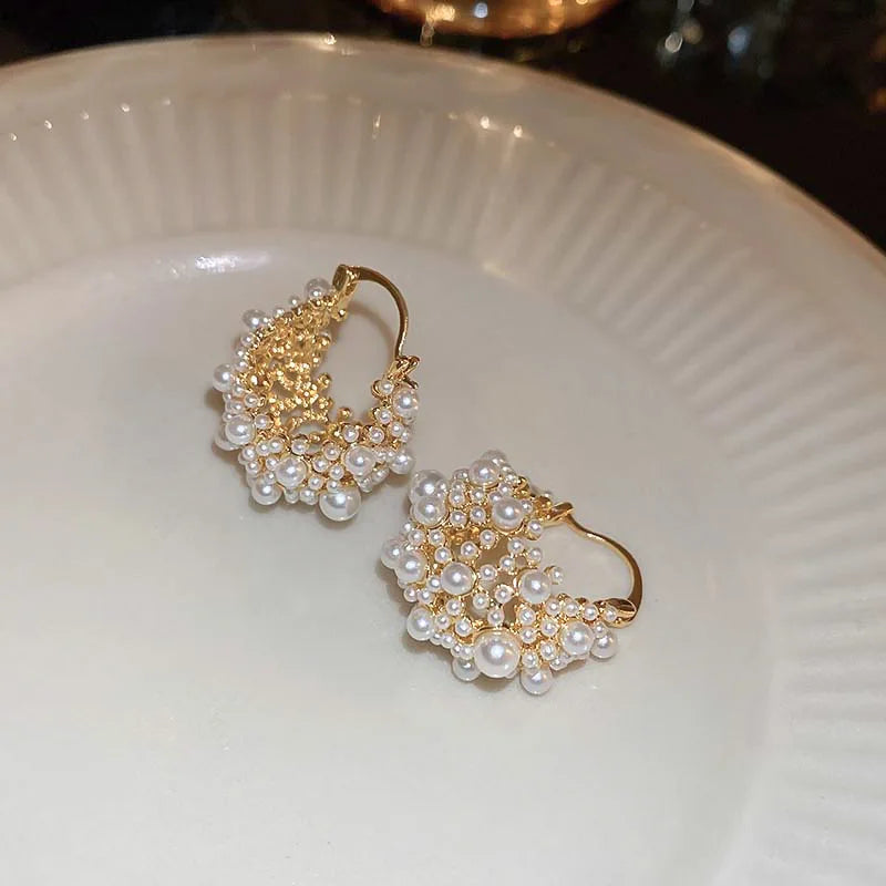 Irregular Bow Earring with Pearls