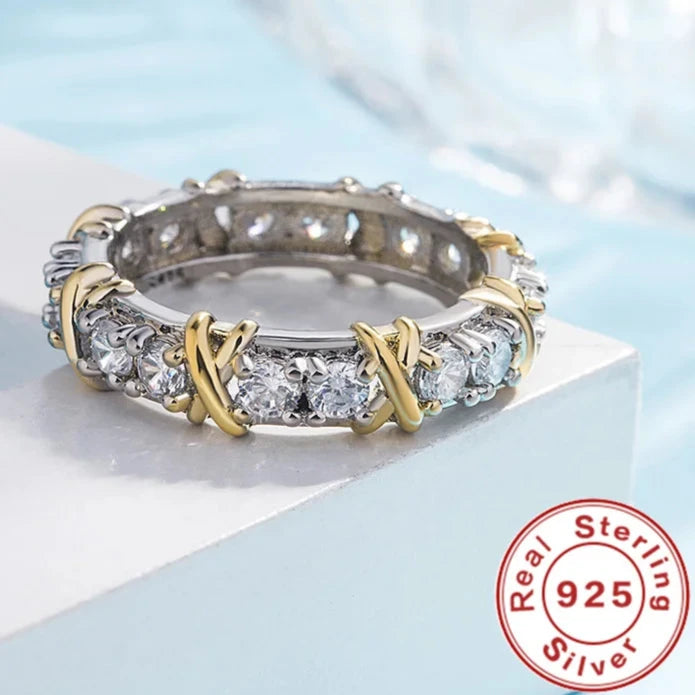 Elegant Zircon Crystal Ring