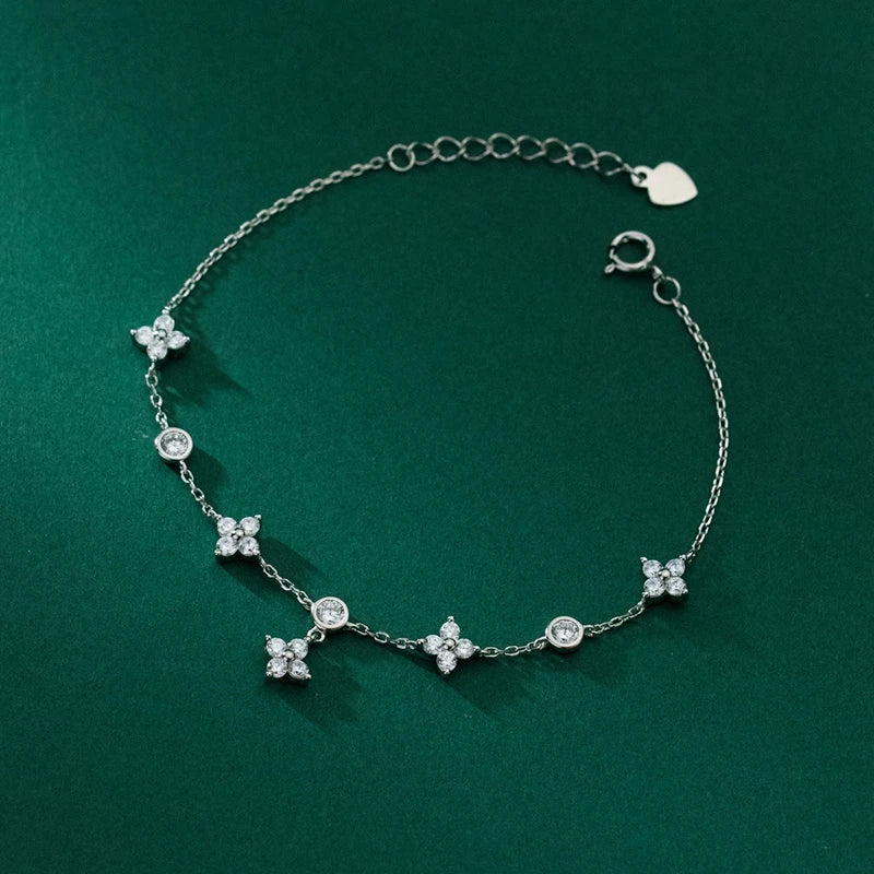 Moissanite Four-Leaf Flower Bracelet