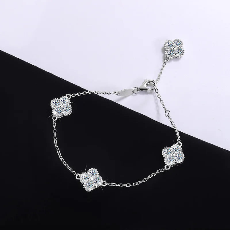 Moissanite Clover Bracelet