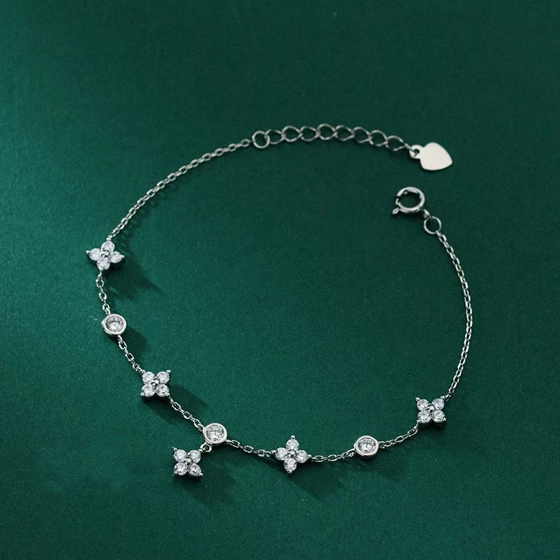 Moissanite Four-Leaf Flower Bracelet